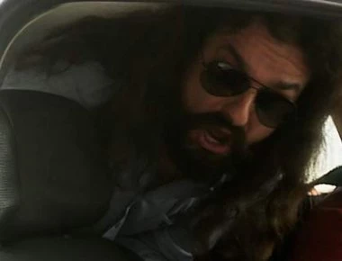 «Η Μακεδονία είναι ελληνική» φώναξε ο Μπαρμπαρούσης βγαίνοντας από την ΓΑΔΑ (βίντεο)